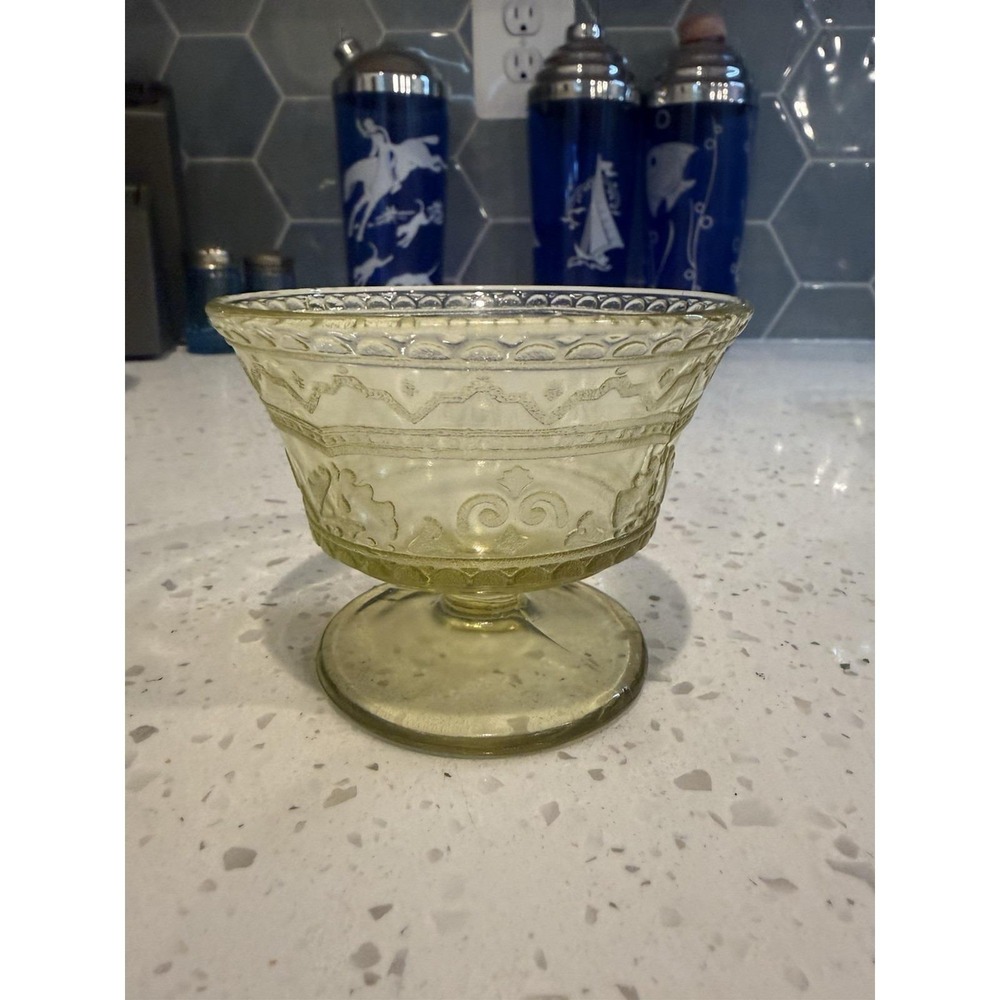 Federal Patrician Spoke Amber Sherbet Ice Cream Bowl Depression Glass